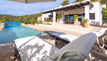 resa estates ibiza  finca sale rental license st jordi pool 2.jpg